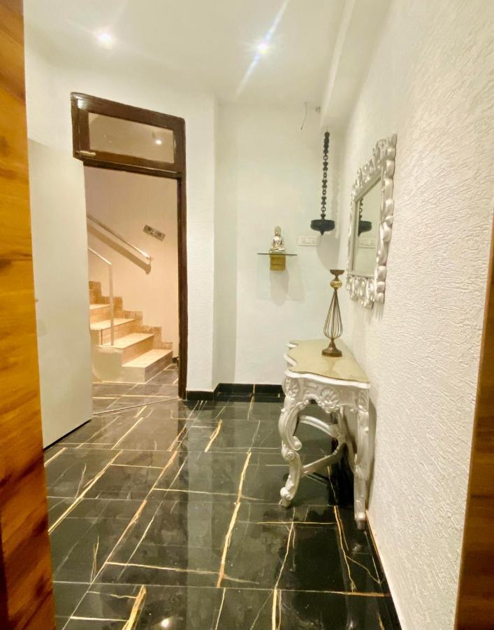 ורנאסי Itsy Hotels Banana Boutique מראה חיצוני תמונה