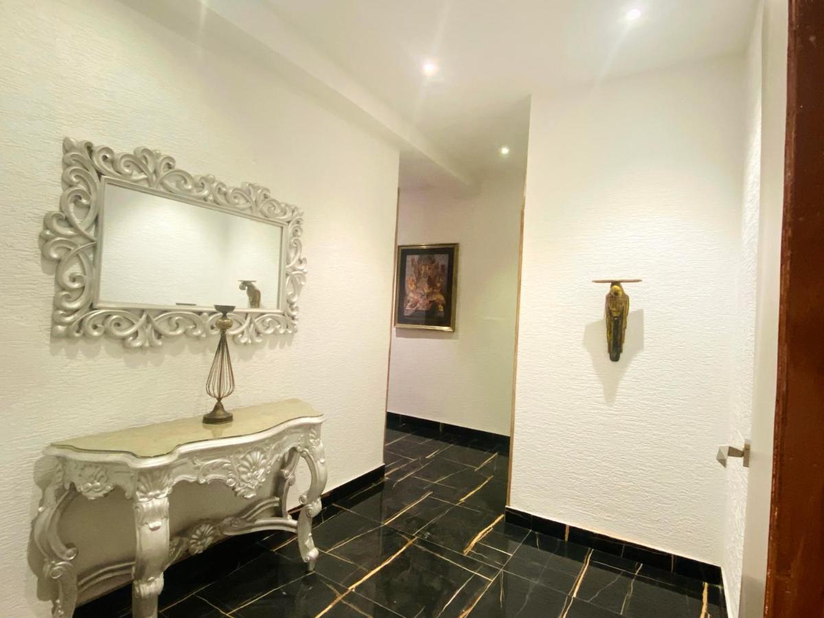 ורנאסי Itsy Hotels Banana Boutique מראה חיצוני תמונה